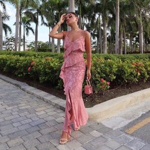 Pink Zara Jacquard Floral Dress Ruffles